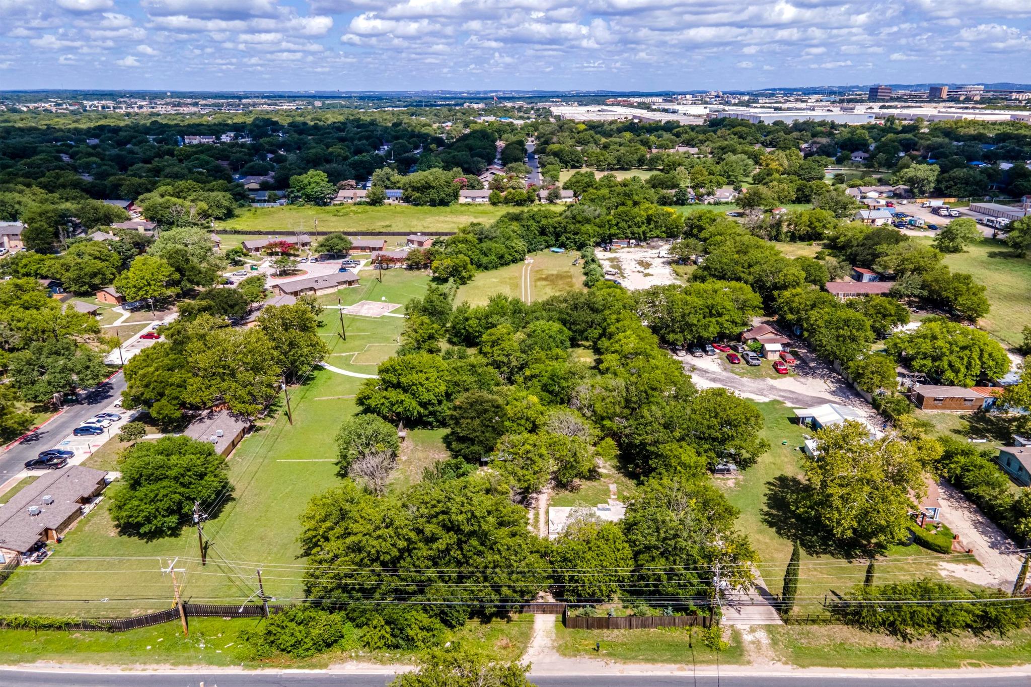 Image 3 of 10 For 4904 Nuckols Crossing Rd