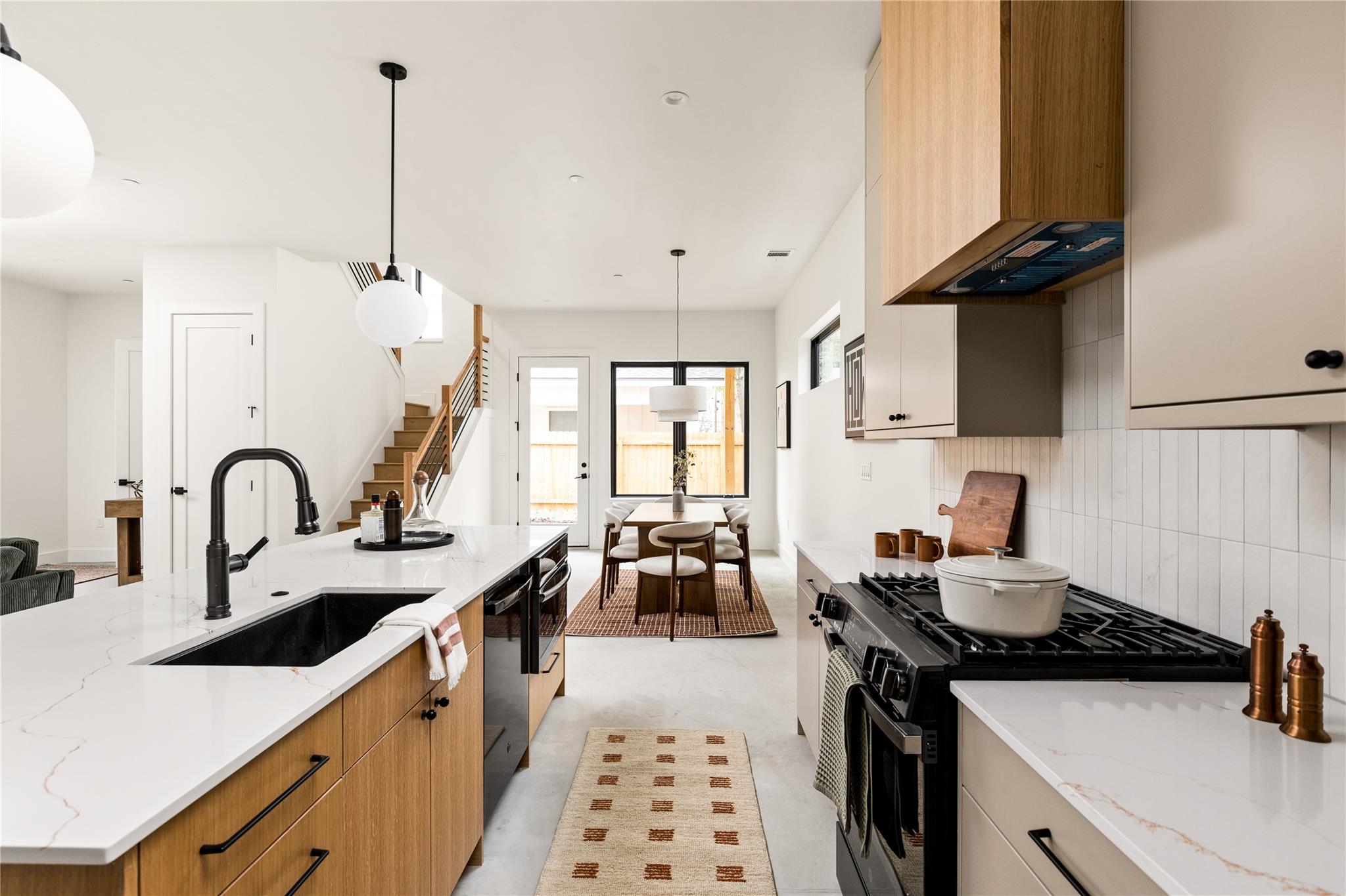 Image 14 of 40 For 4416 1st St 2