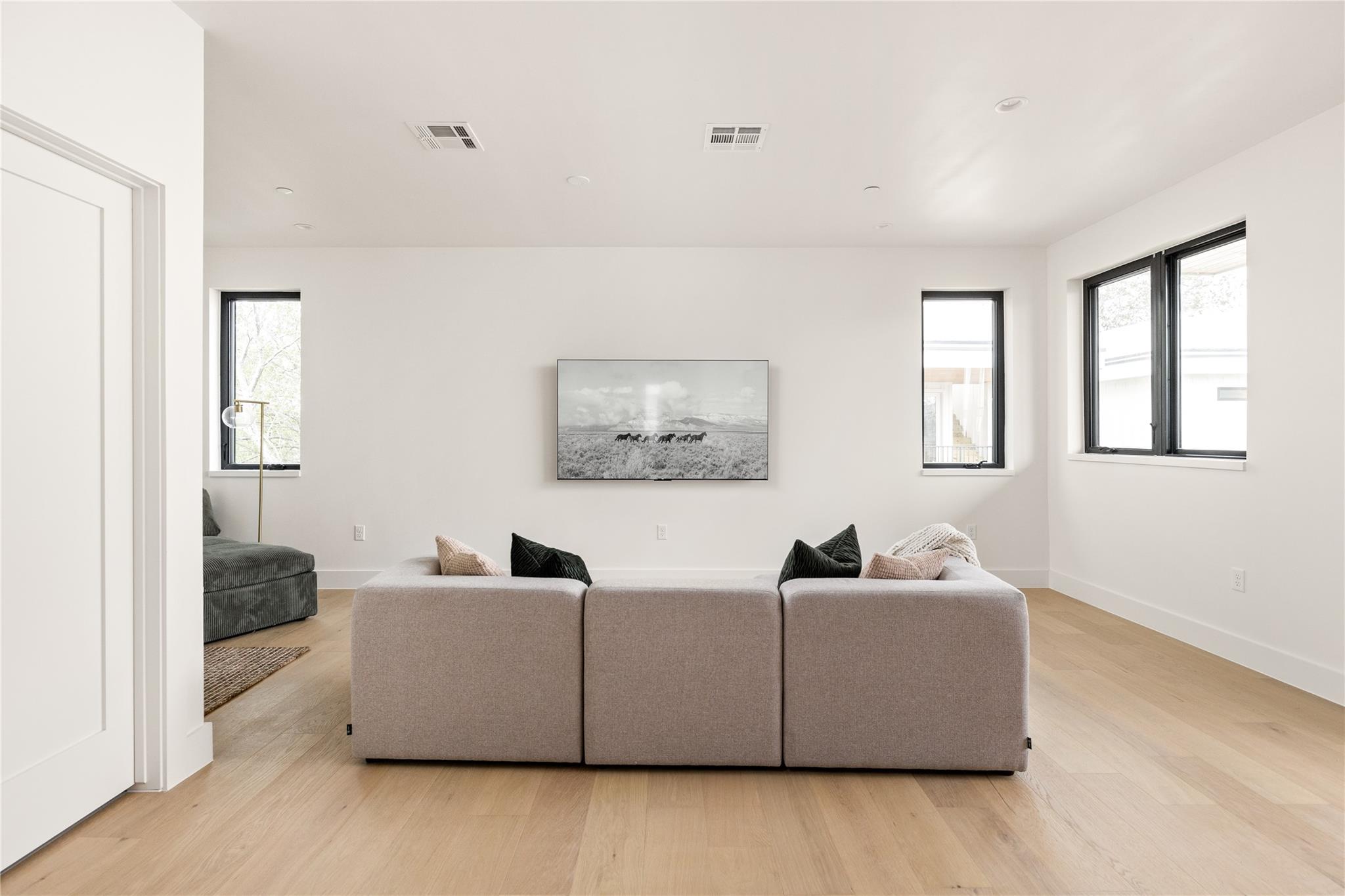 Image 29 of 40 For 4416 1st St 2