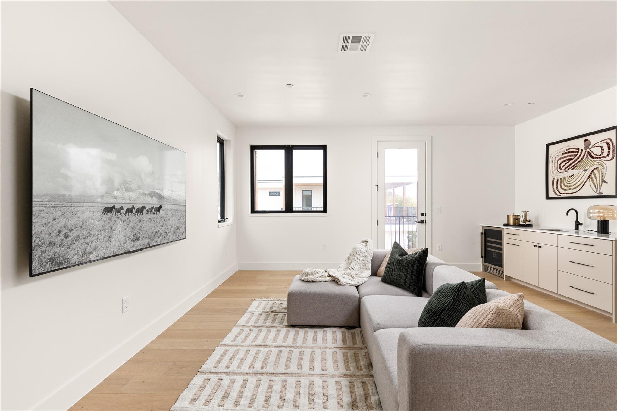 Image 32 of 40 For 4416 1st St 2