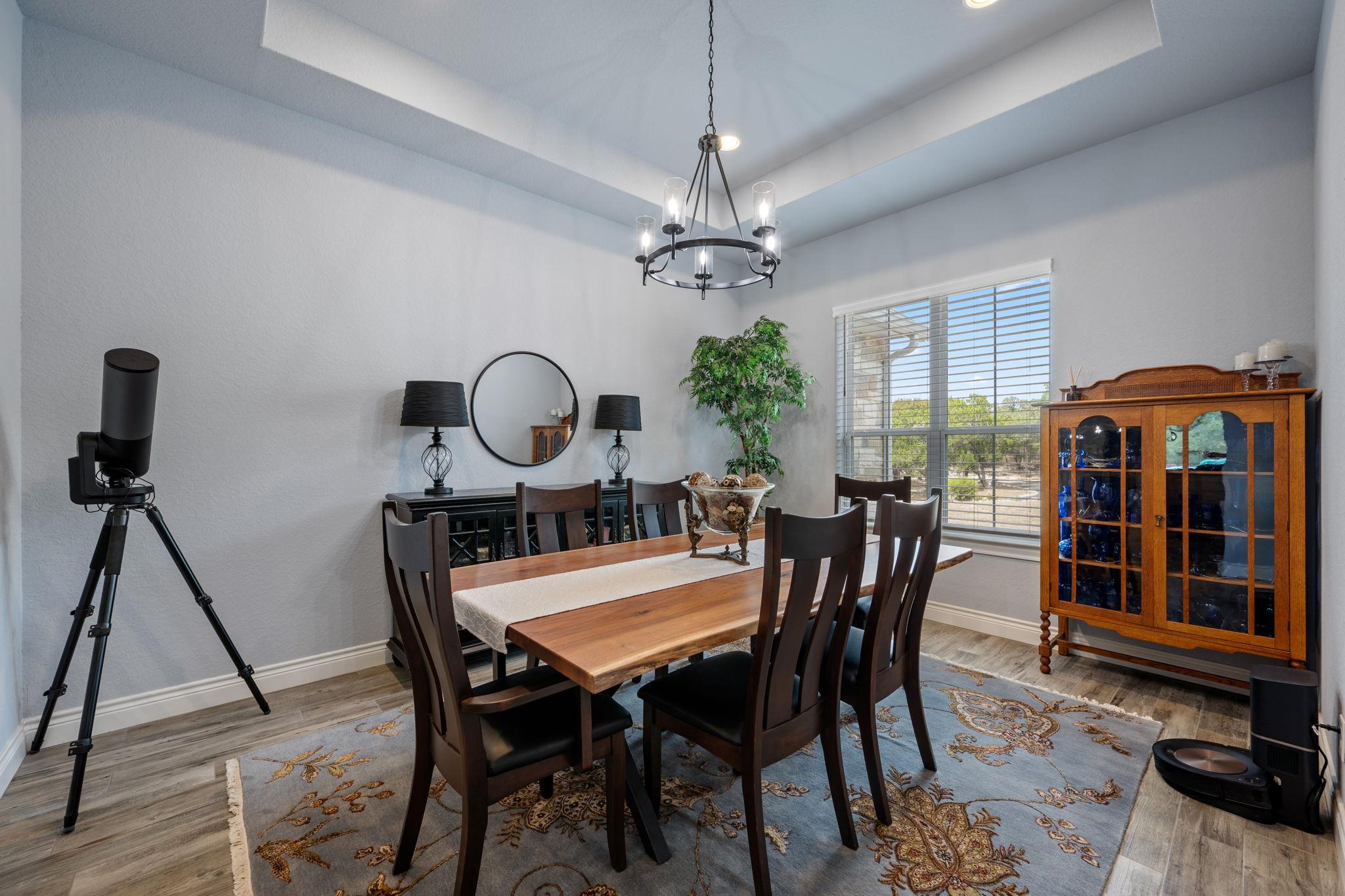 Image 13 of 40 For 864 Coyote Ridge Dr