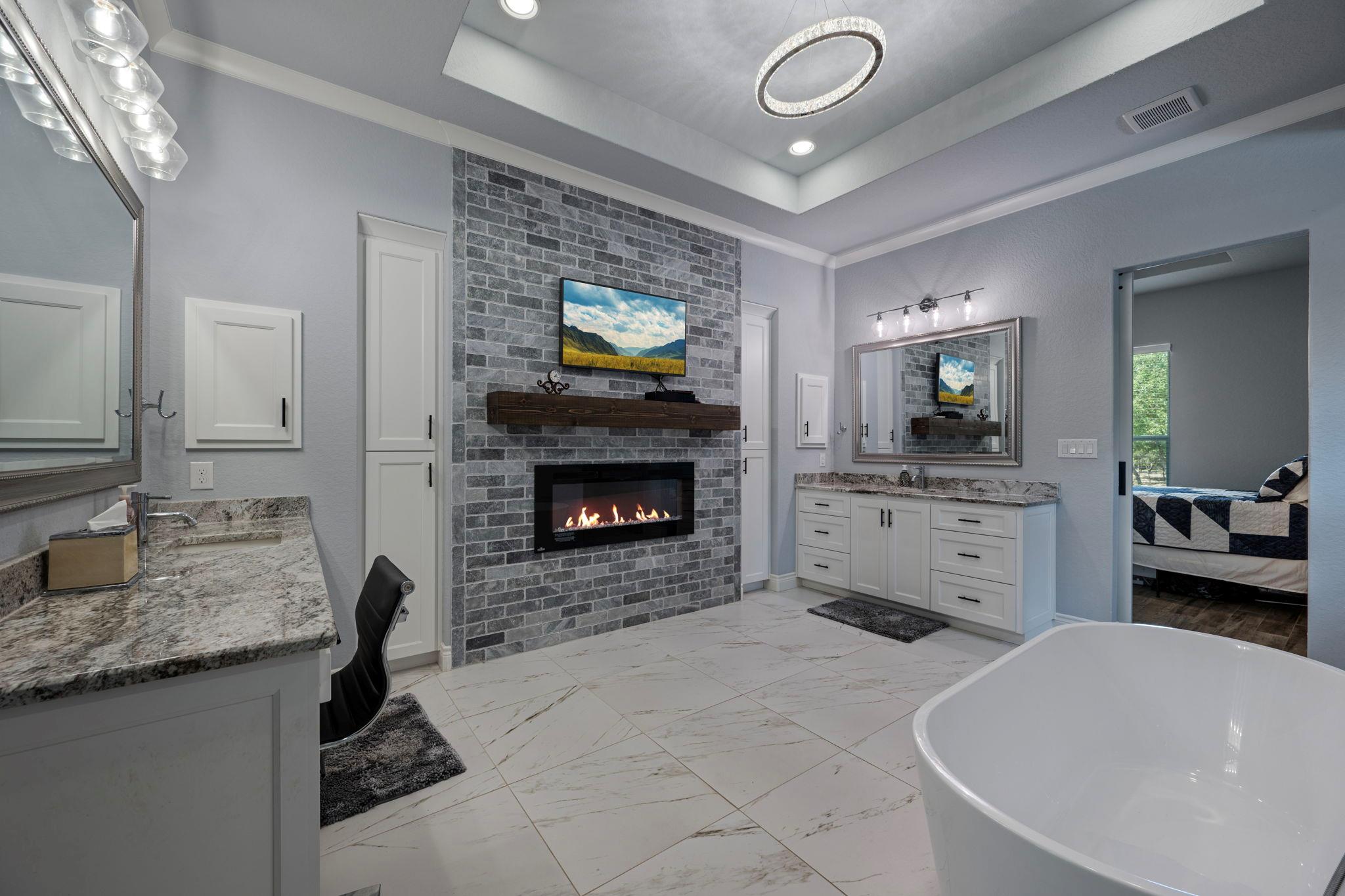 Image 17 of 40 For 864 Coyote Ridge Dr