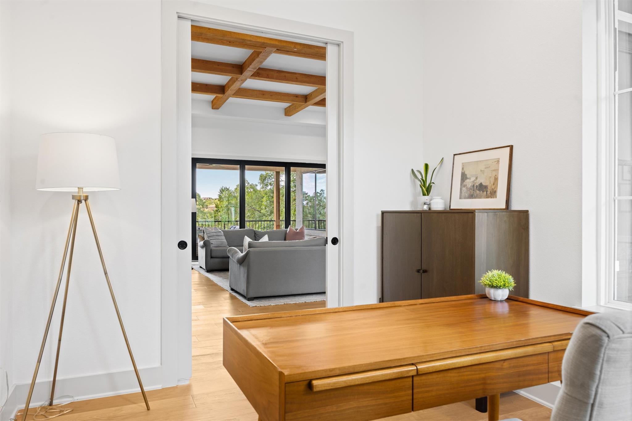 Image 7 of 40 For 7308 Admirals Park Dr