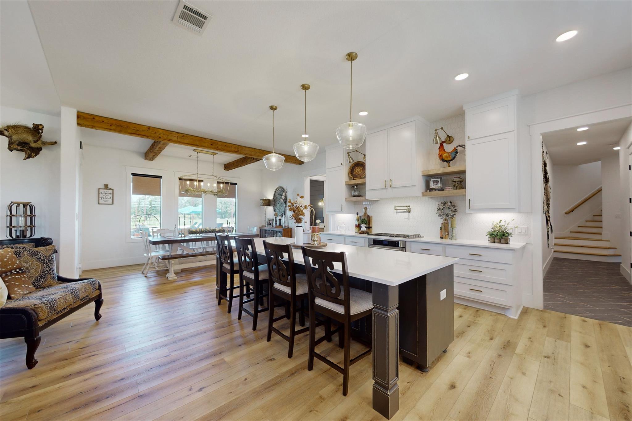 Image 8 of 40 For 1981 County Road 202