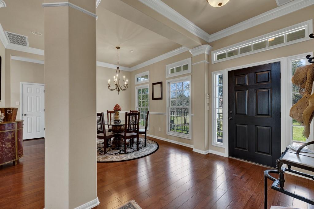 Image 11 of 40 For 120 Oak Hideaway Dr