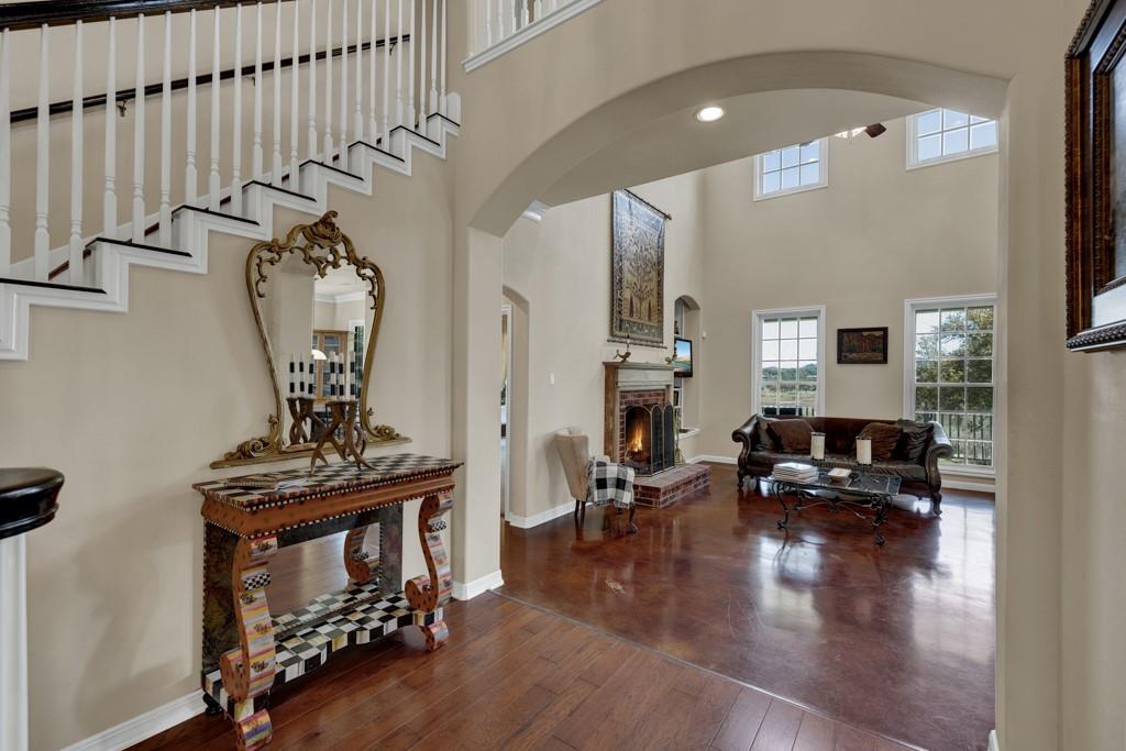 Image 17 of 40 For 120 Oak Hideaway Dr