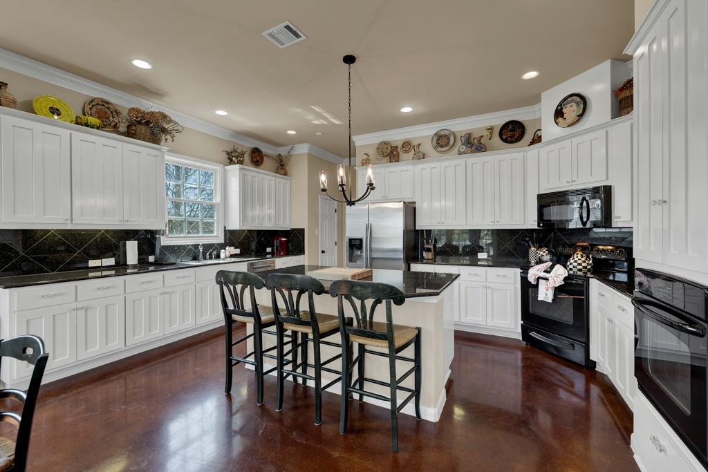 Image 22 of 40 For 120 Oak Hideaway Dr