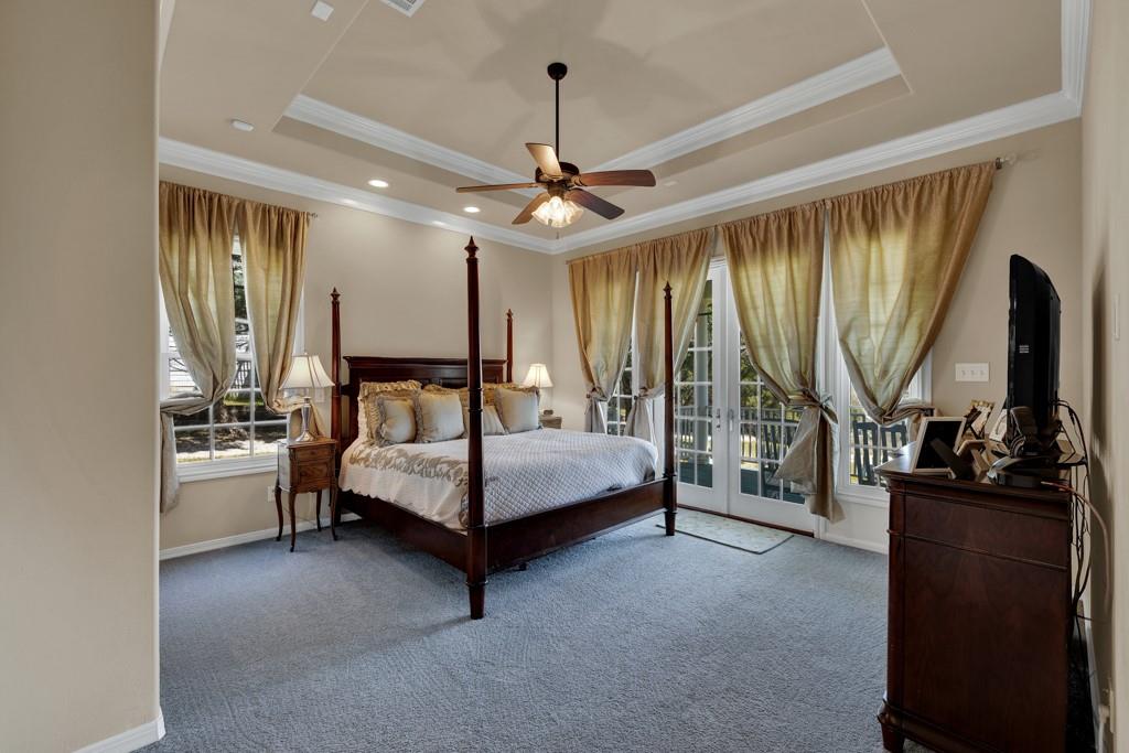 Image 26 of 40 For 120 Oak Hideaway Dr