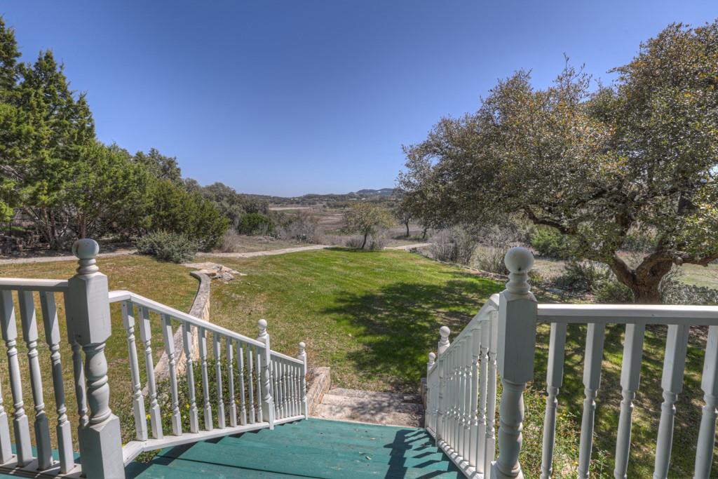 Image 37 of 40 For 120 Oak Hideaway Dr