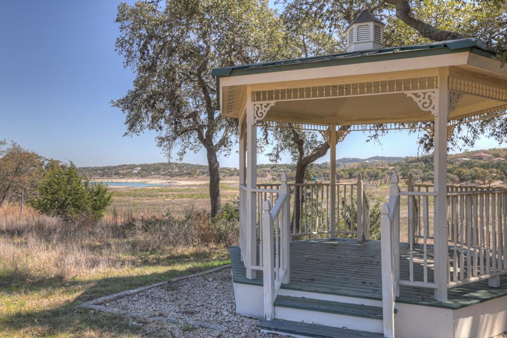Image 38 of 40 For 120 Oak Hideaway Dr