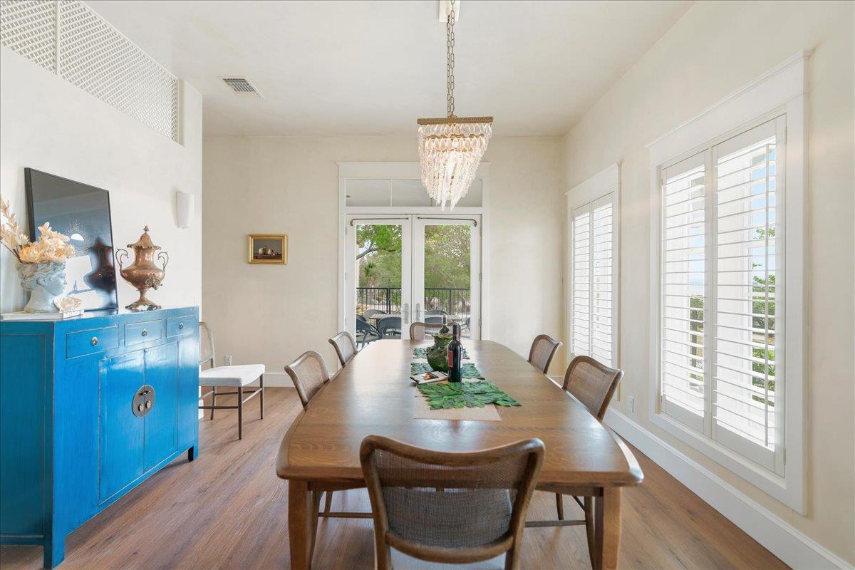 Image 9 of 33 For 829 Kings Point Dr