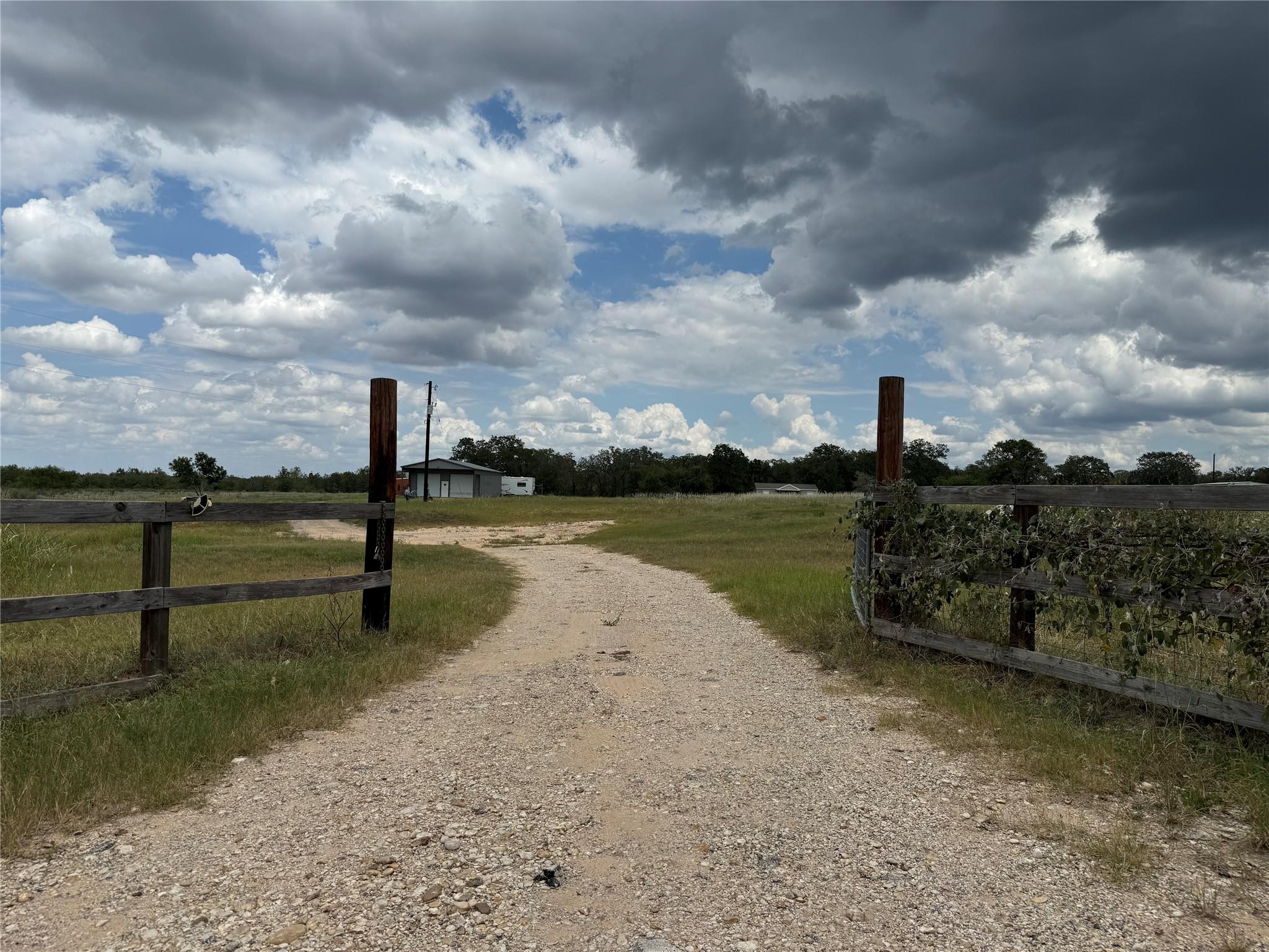 Image 17 of 17 For 386 Old Colony Rd