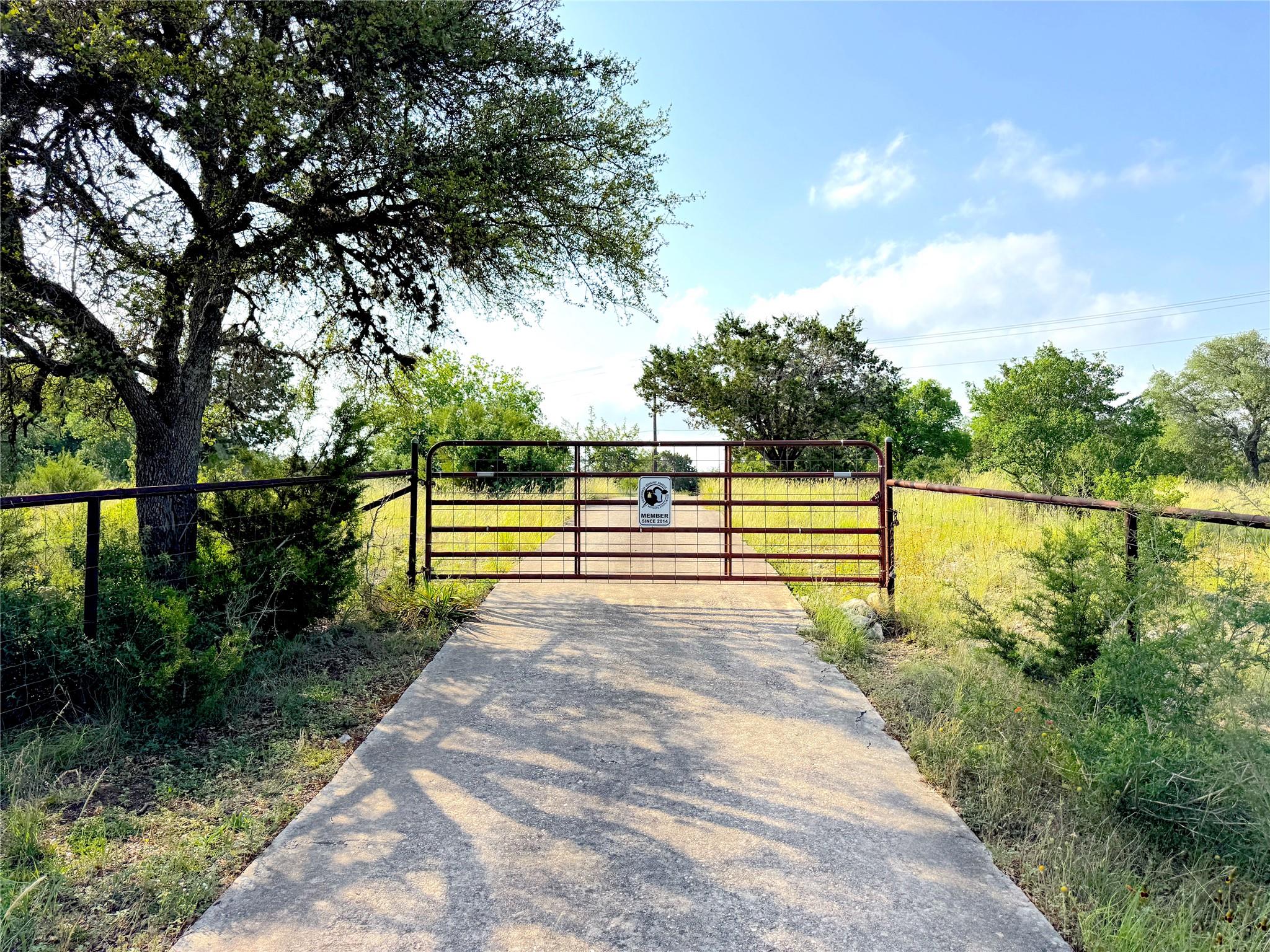 Image 2 of 39 For 12055 Rebecca Creek Rd