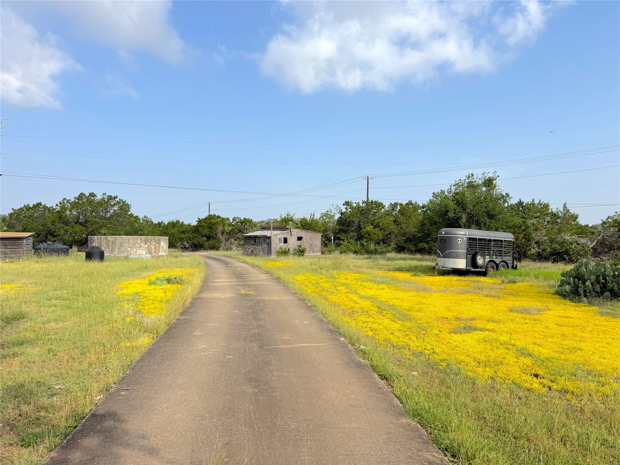 Image 4 of 39 For 12055 Rebecca Creek Rd