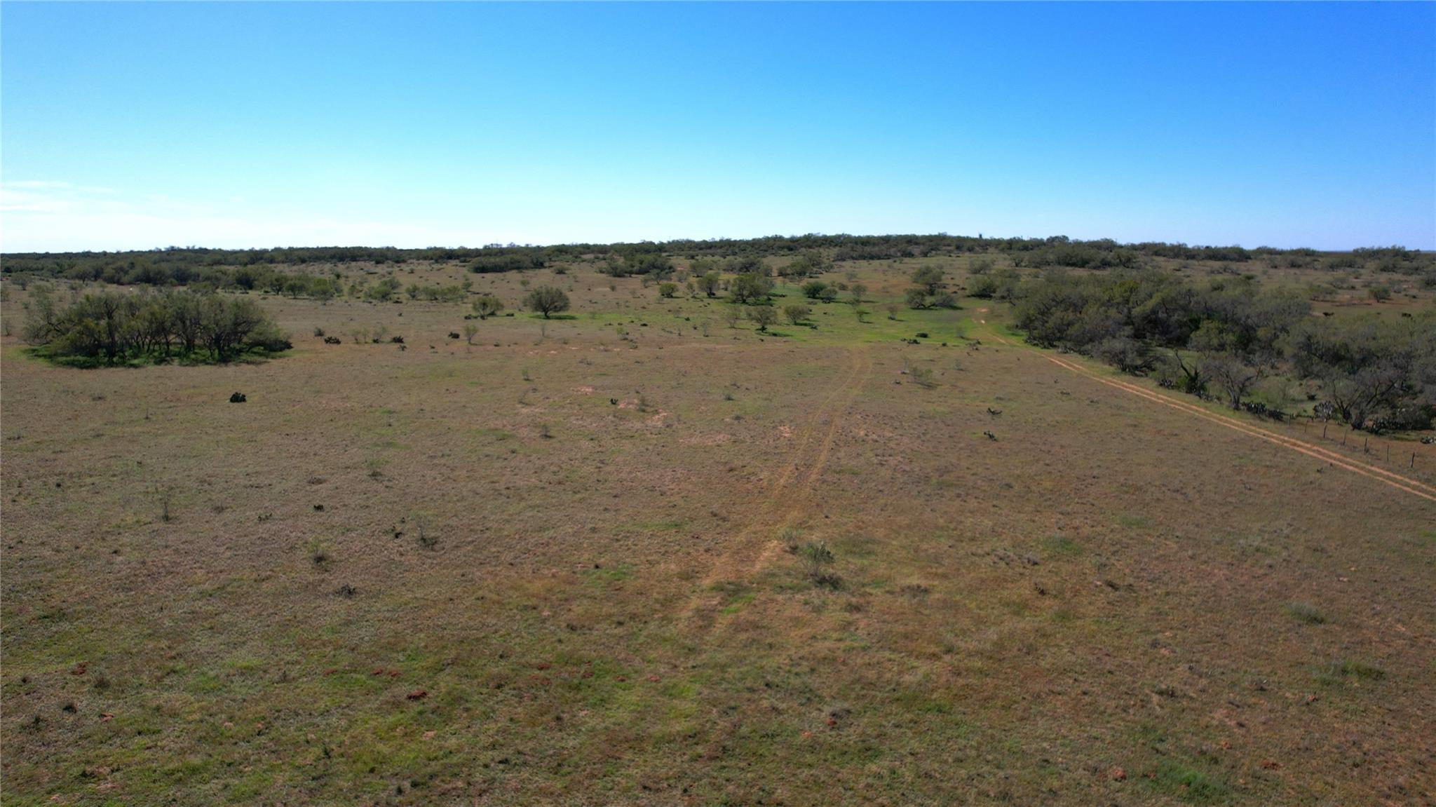 Image 29 of 36 For 1913 County Road 3000