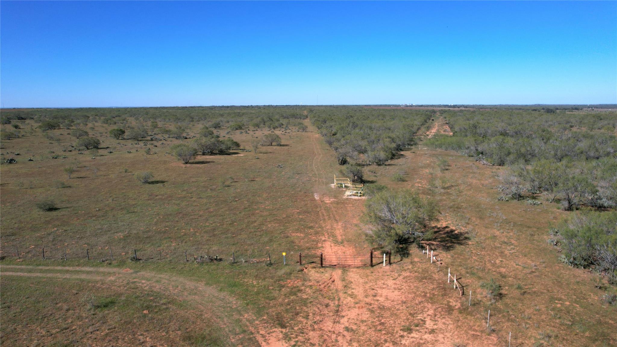 Image 34 of 36 For 1913 County Road 3000