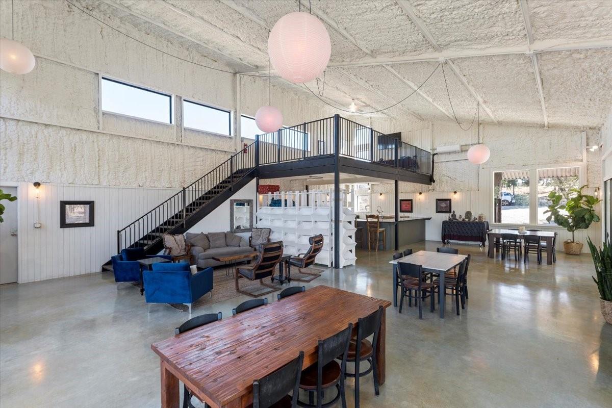 Image 12 of 40 For 272 Rocky Rd