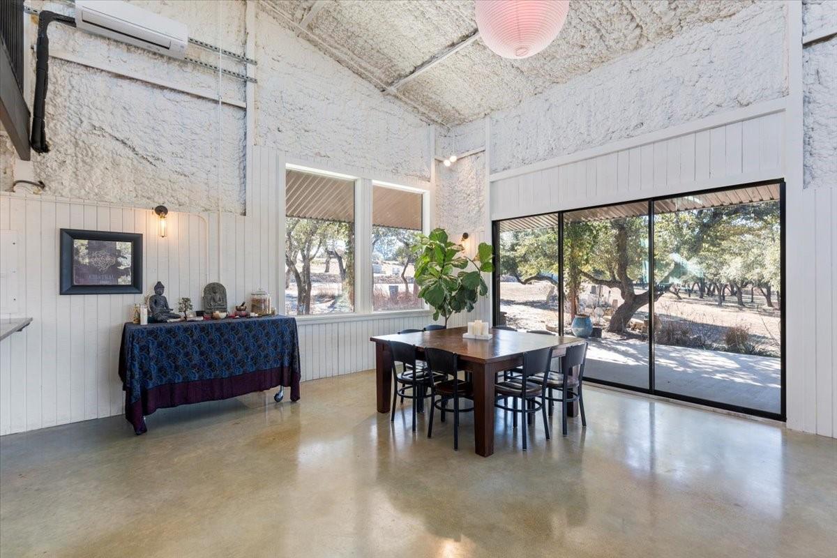 Image 18 of 40 For 272 Rocky Rd