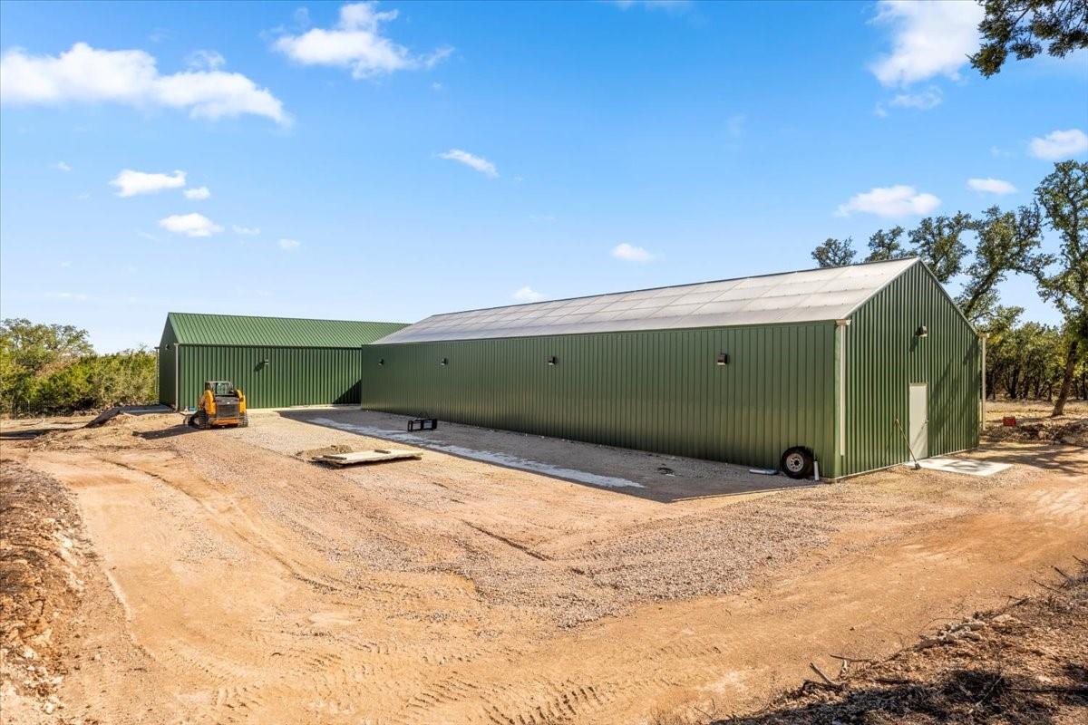 Image 22 of 40 For 272 Rocky Rd