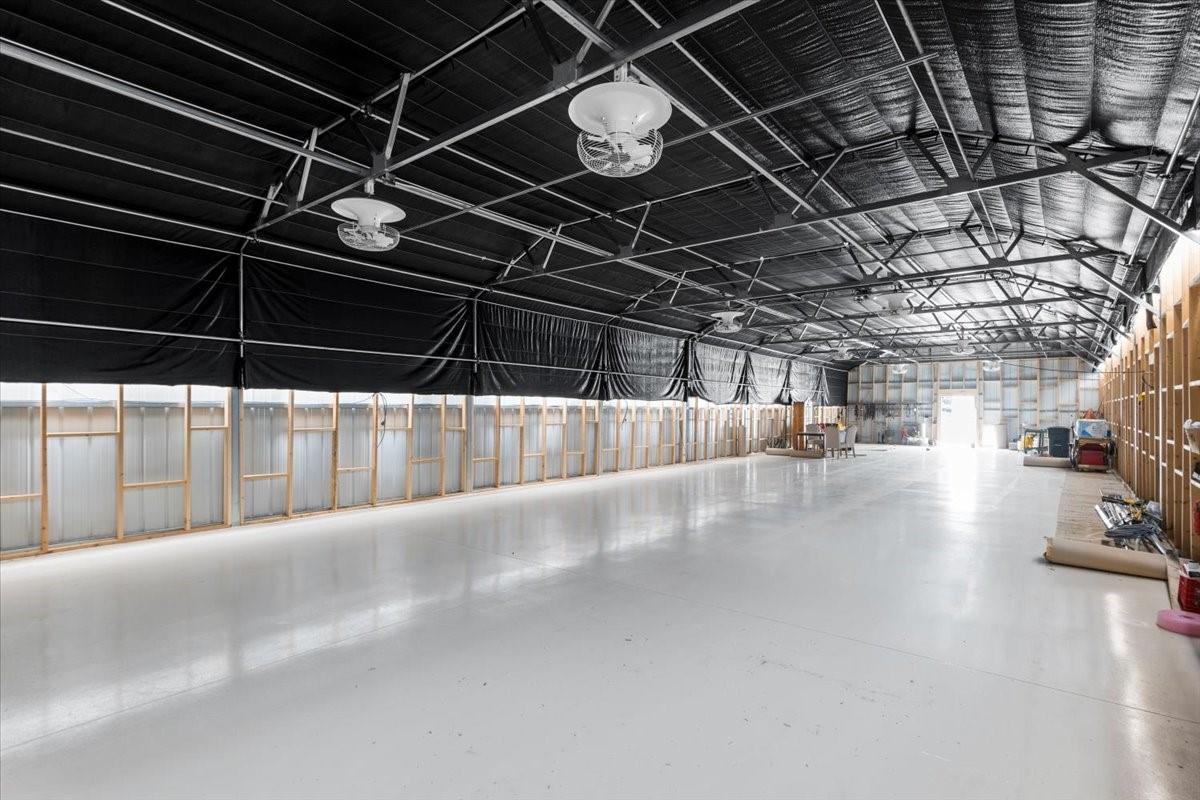 Image 27 of 40 For 272 Rocky Rd