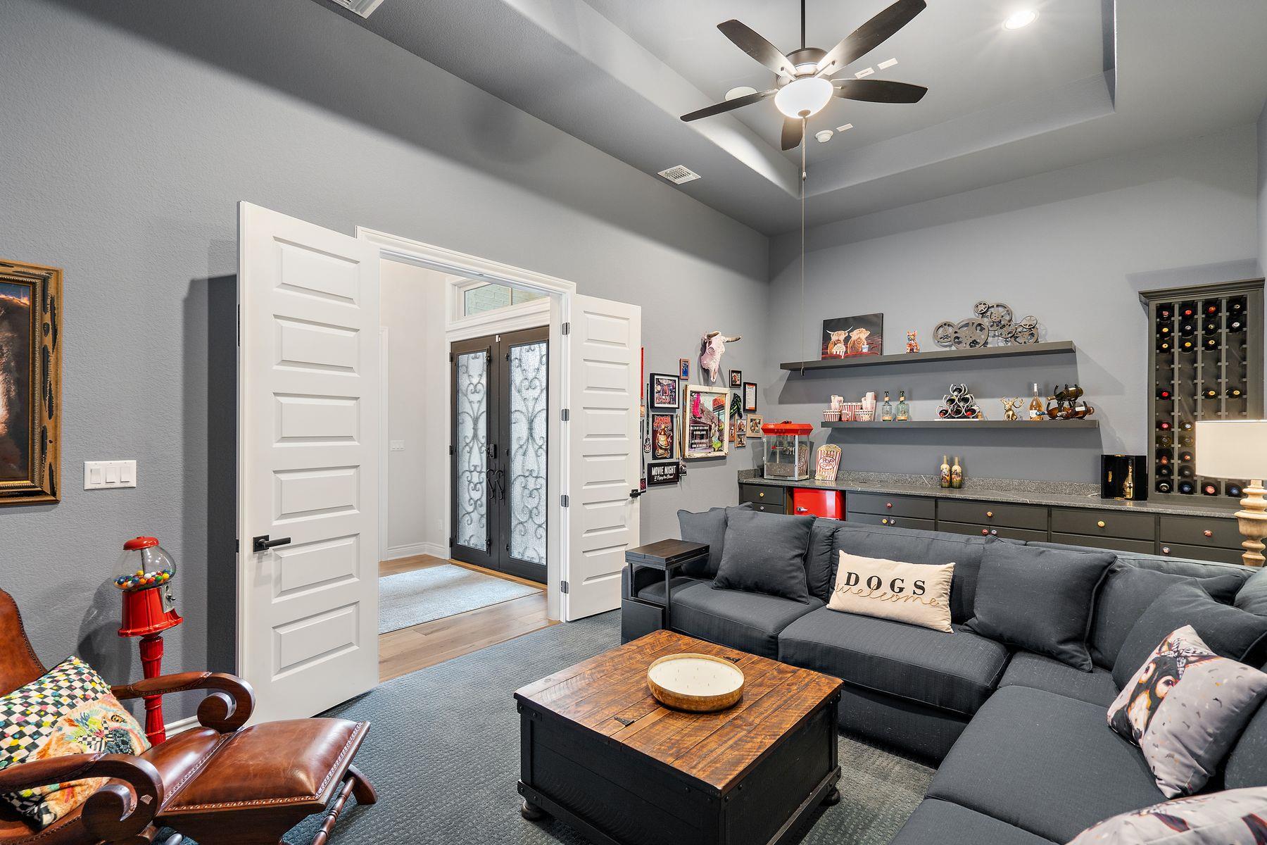 Image 10 of 35 For 1000 Flint Ridge Trl