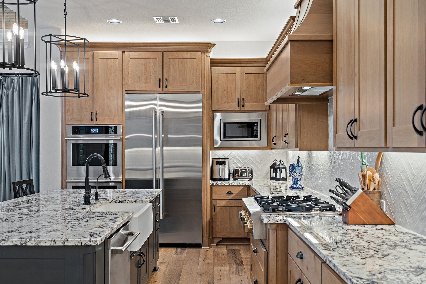 Image 13 of 35 For 1000 Flint Ridge Trl