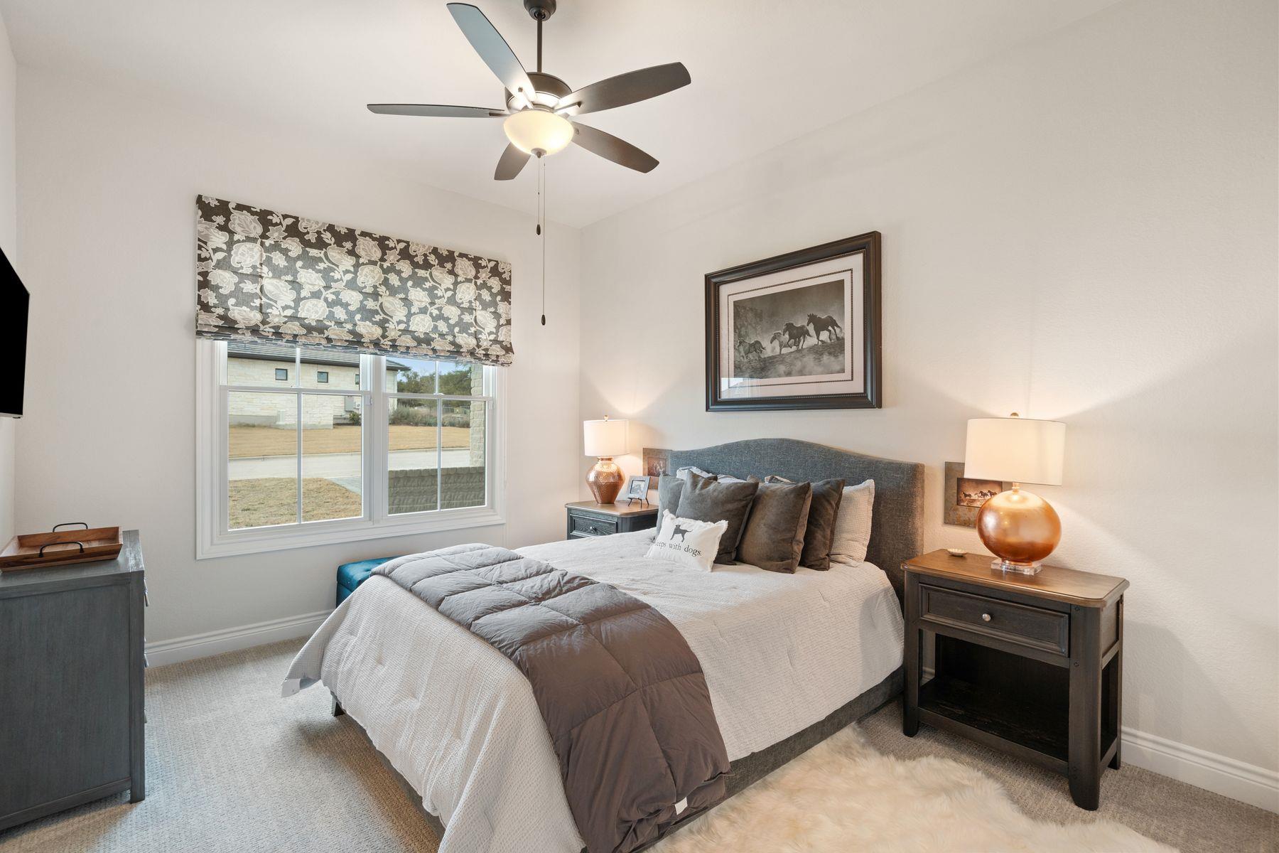 Image 25 of 35 For 1000 Flint Ridge Trl