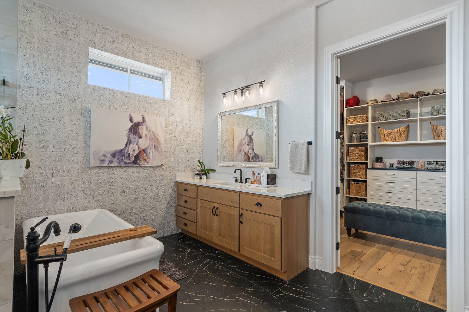 Image 31 of 35 For 1000 Flint Ridge Trl