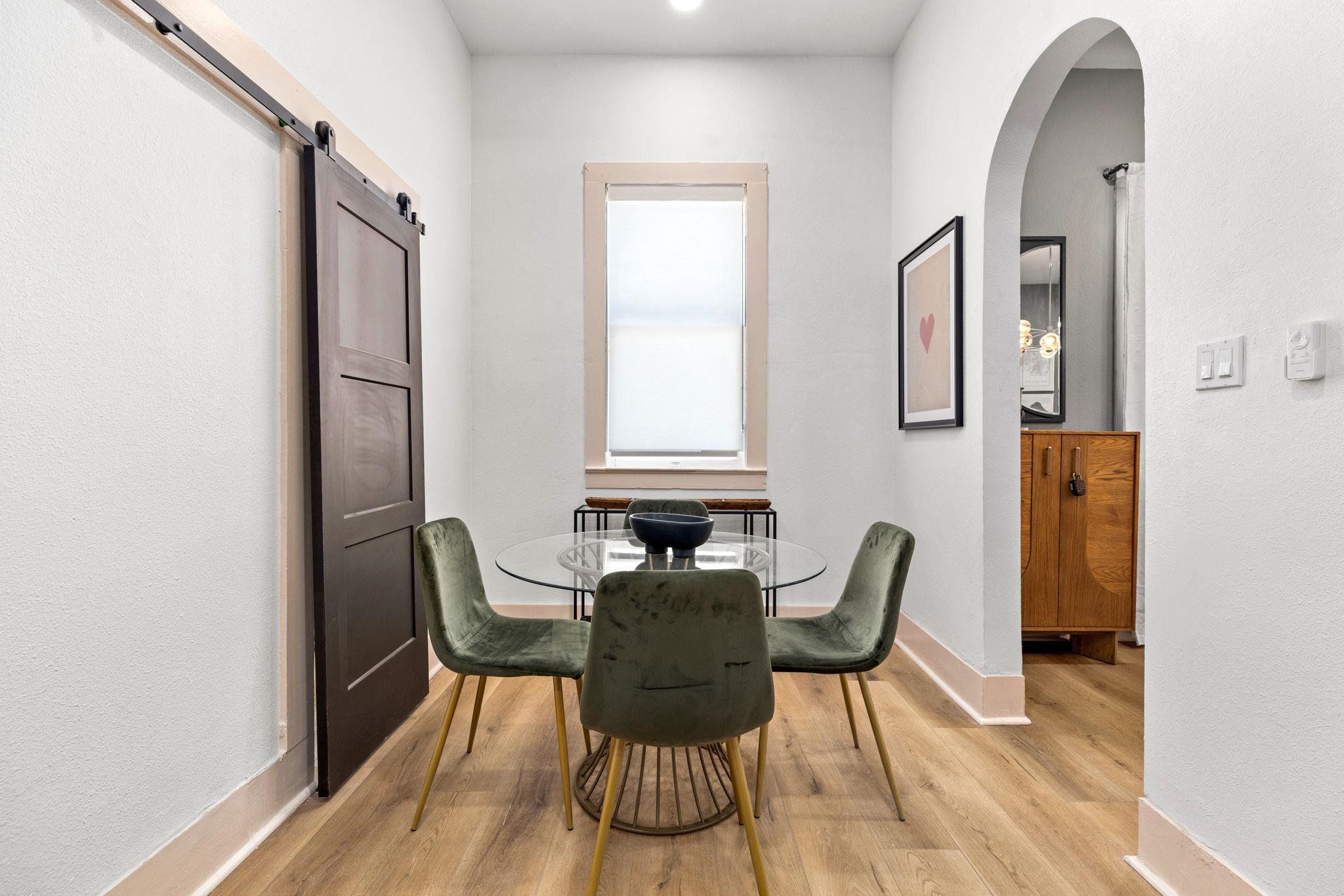 Image 10 of 24 For 110 Craig Pl 1