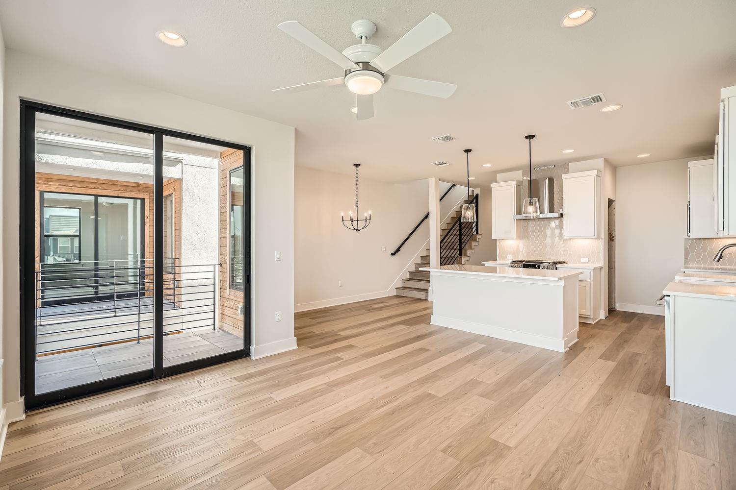 Image 21 of 28 For 9027 Cattle Baron Path