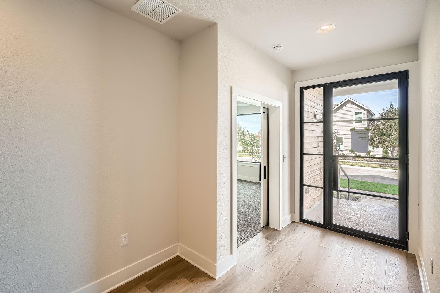 Image 4 of 28 For 9027 Cattle Baron Path