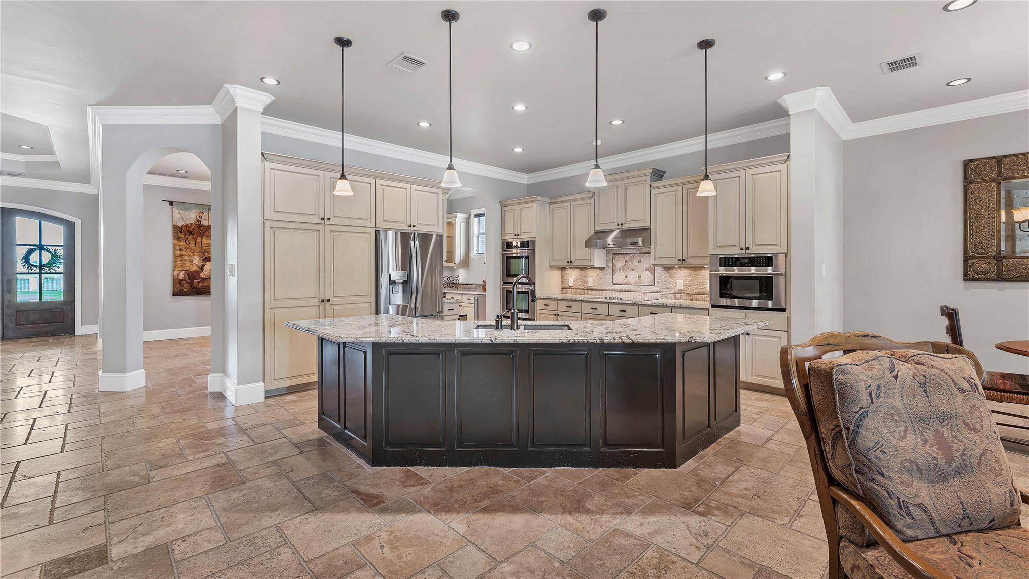 Image 13 of 40 For 368 Rancho Rd