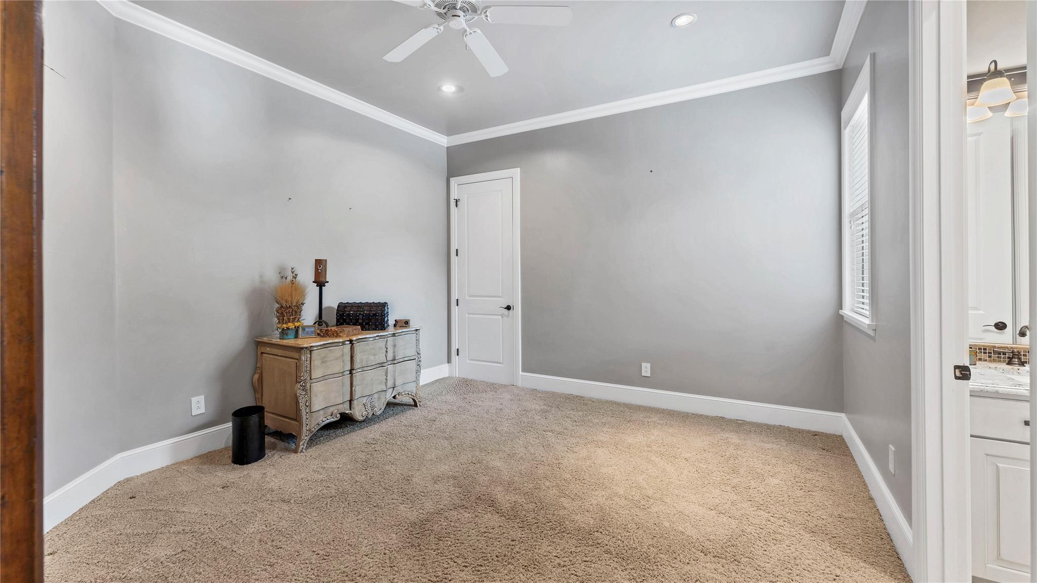 Image 27 of 40 For 368 Rancho Rd