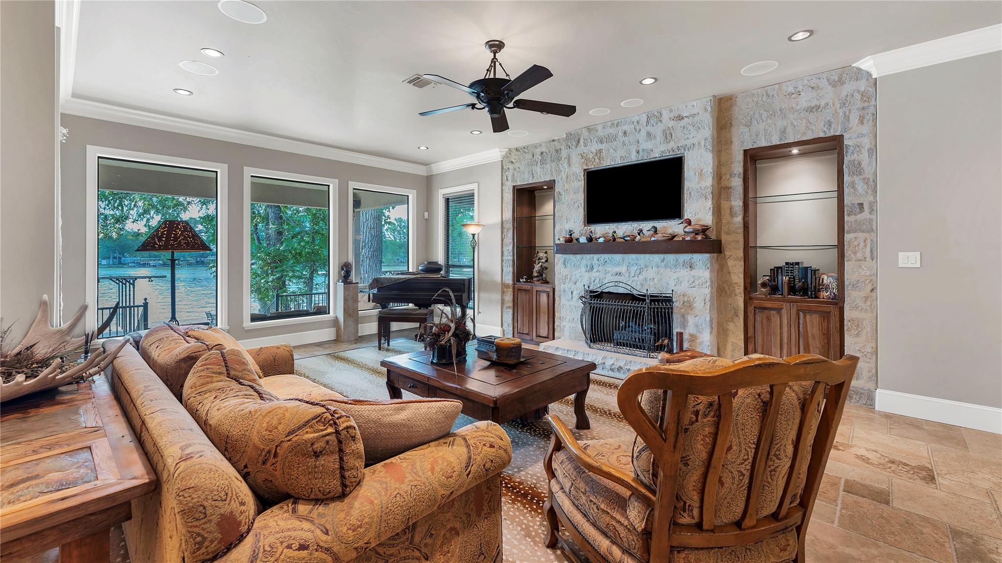 Image 8 of 40 For 368 Rancho Rd