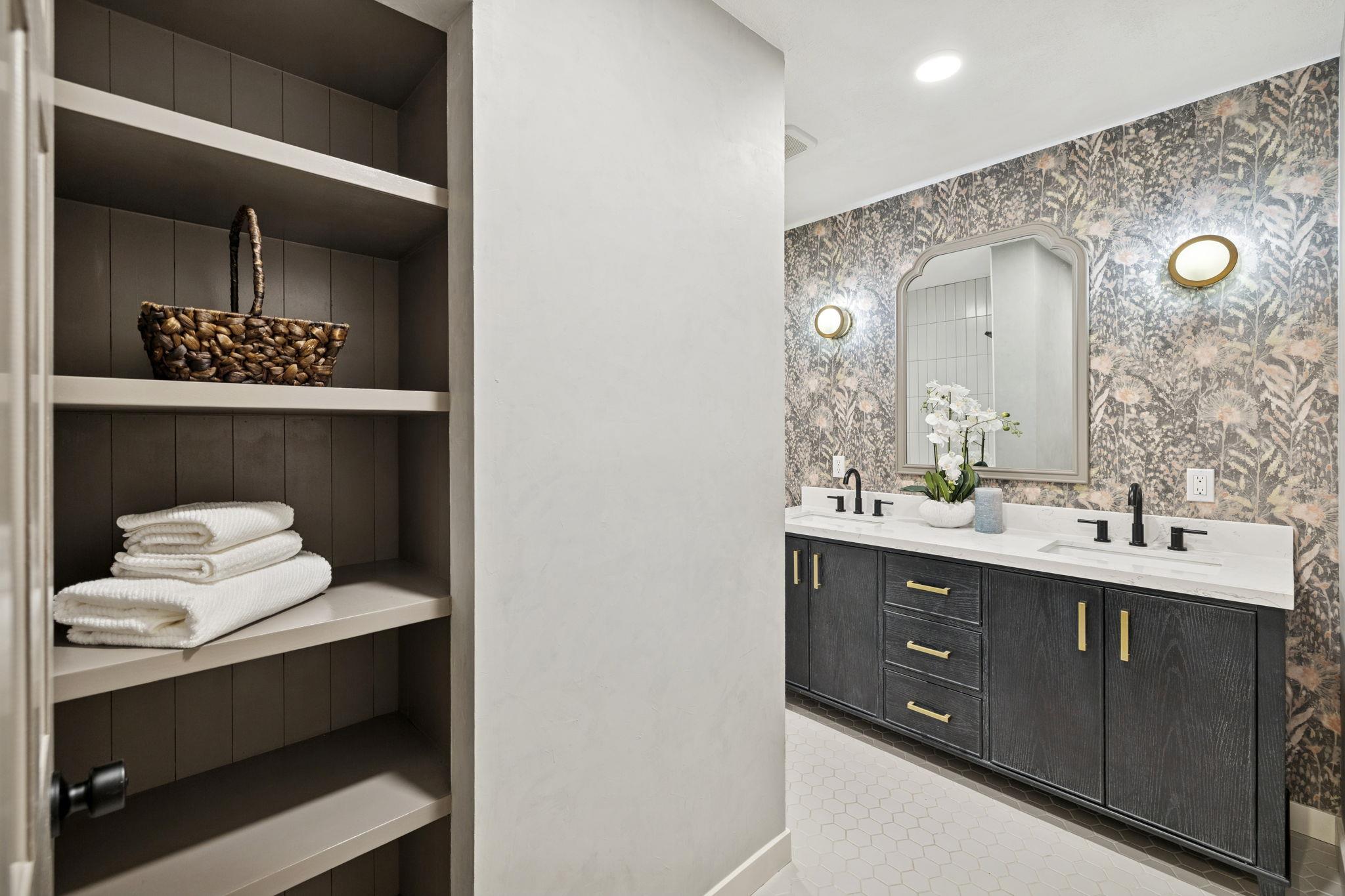 Image 17 of 35 For 7435 Hummingbird Hill Ln