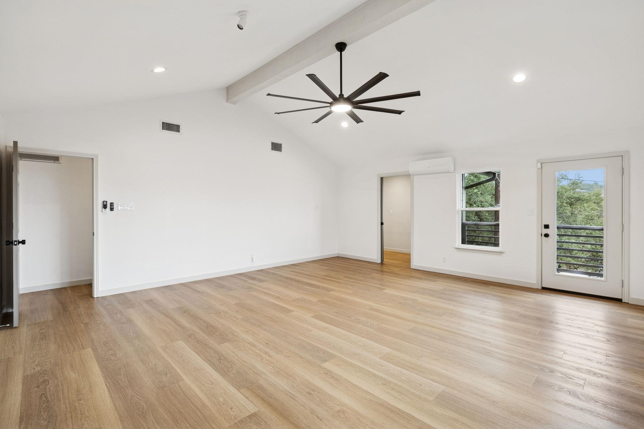 Image 24 of 35 For 7435 Hummingbird Hill Ln