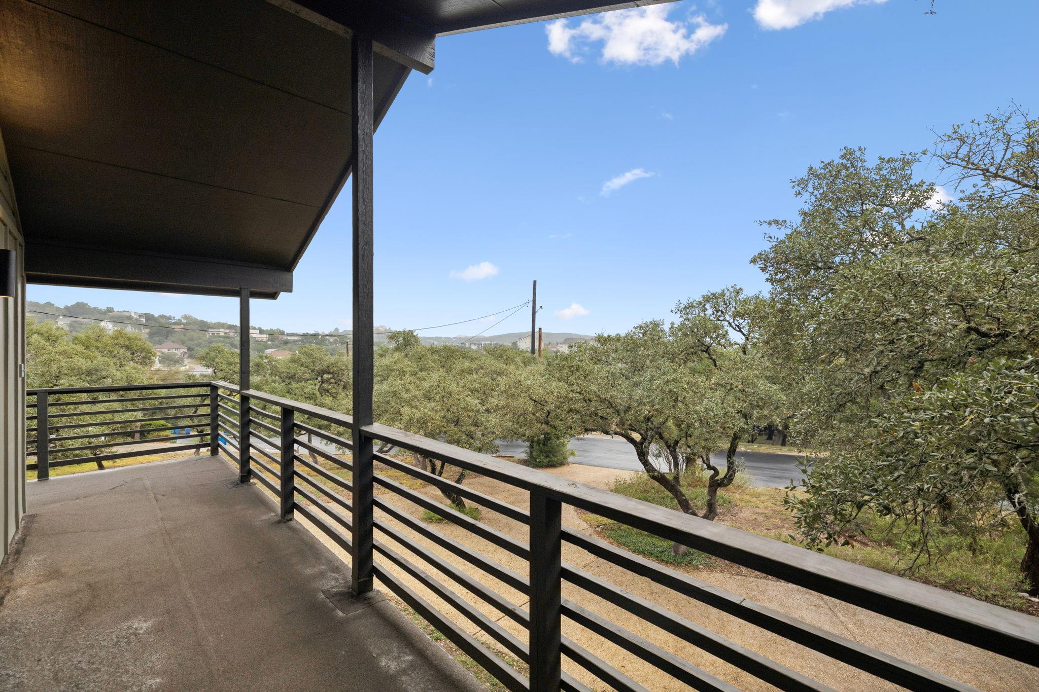 Image 26 of 35 For 7435 Hummingbird Hill Ln