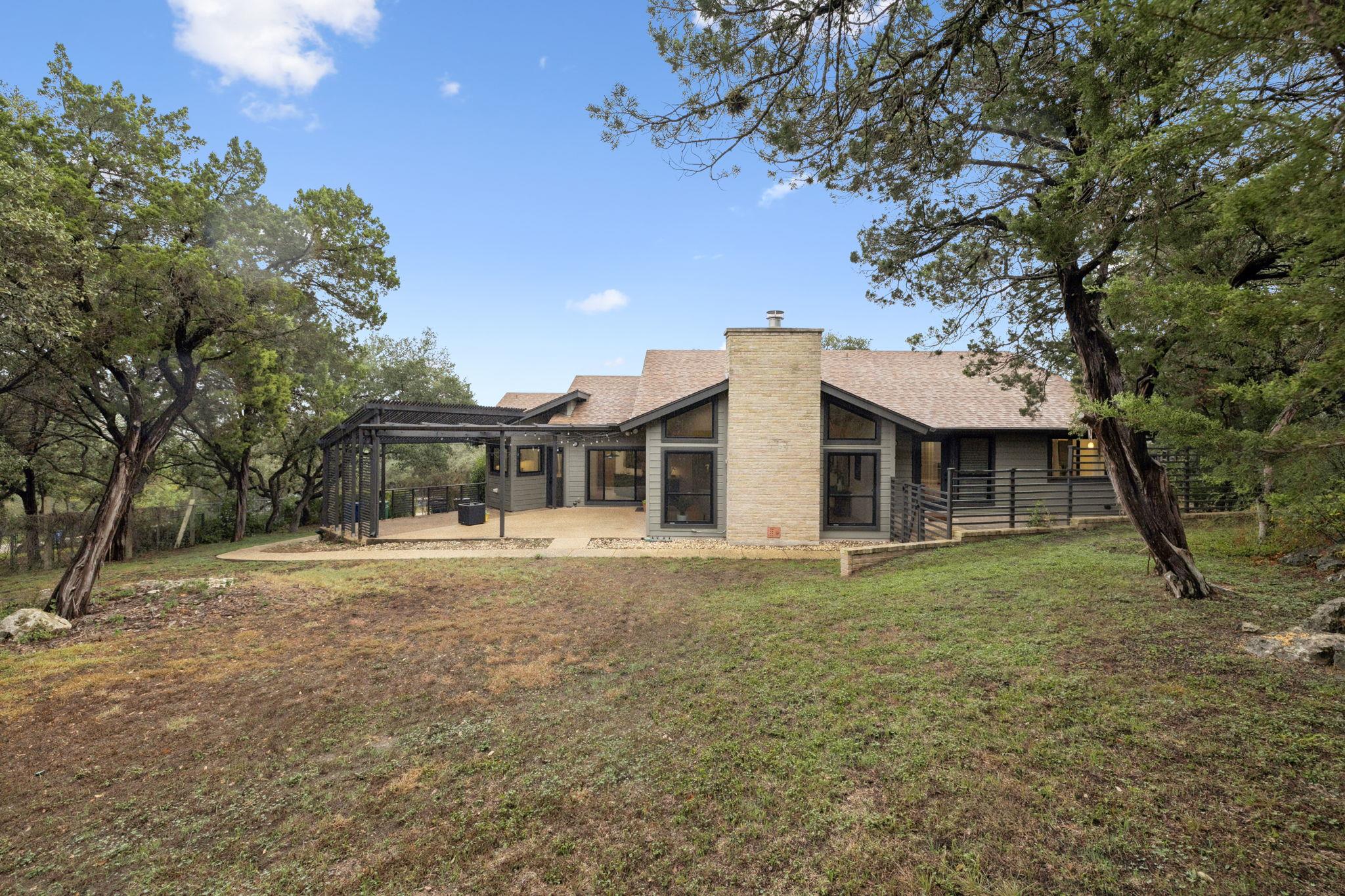 Image 32 of 35 For 7435 Hummingbird Hill Ln