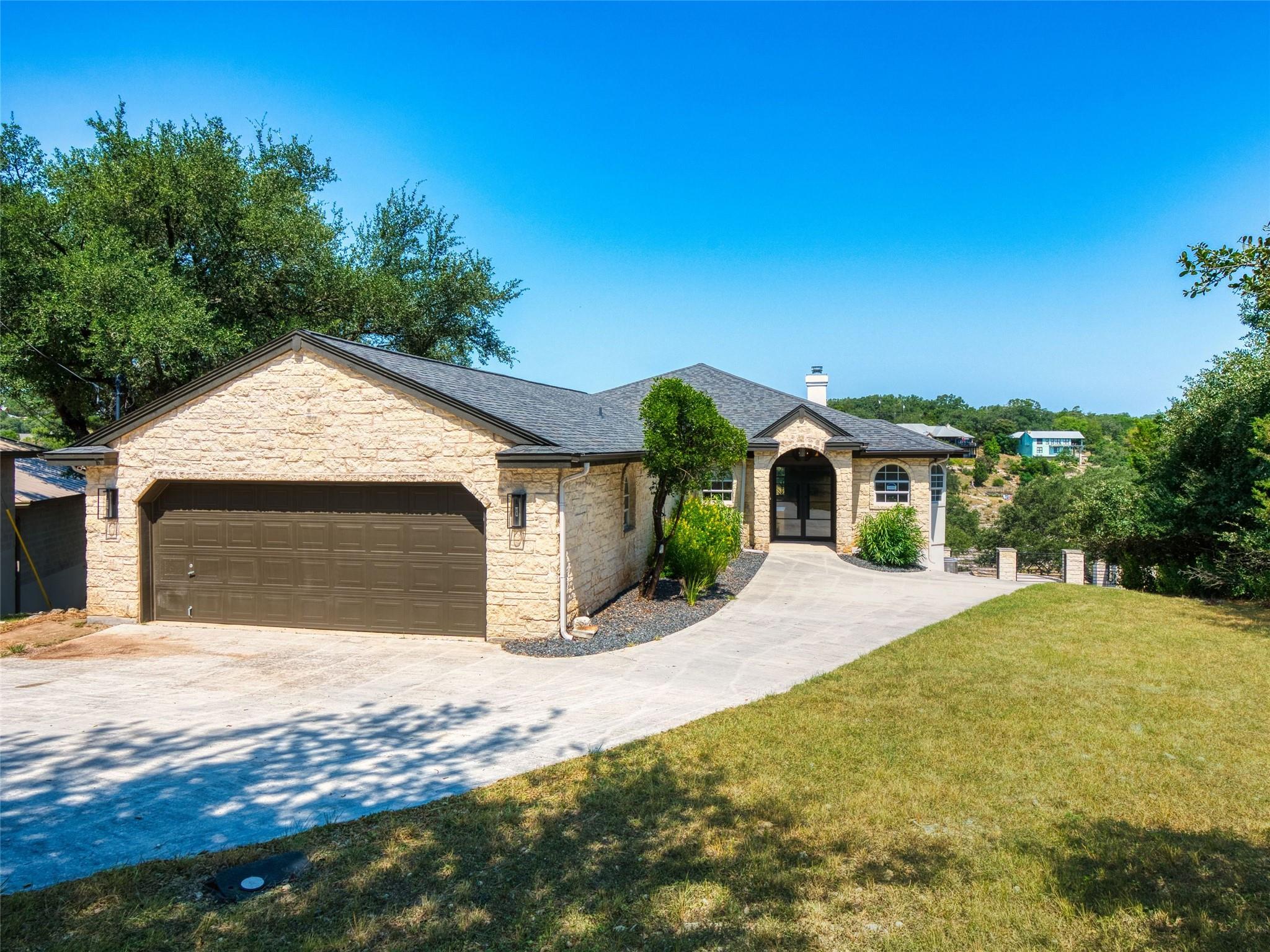 Details for 321 Village View Dr, Canyon Lake, TX 78133