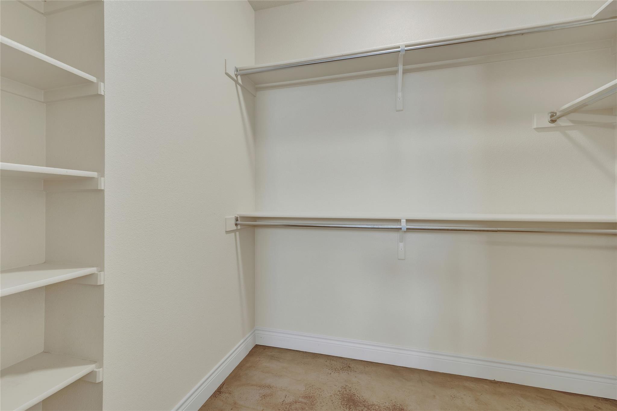 Image 18 of 23 For 1382 Hanz Dr