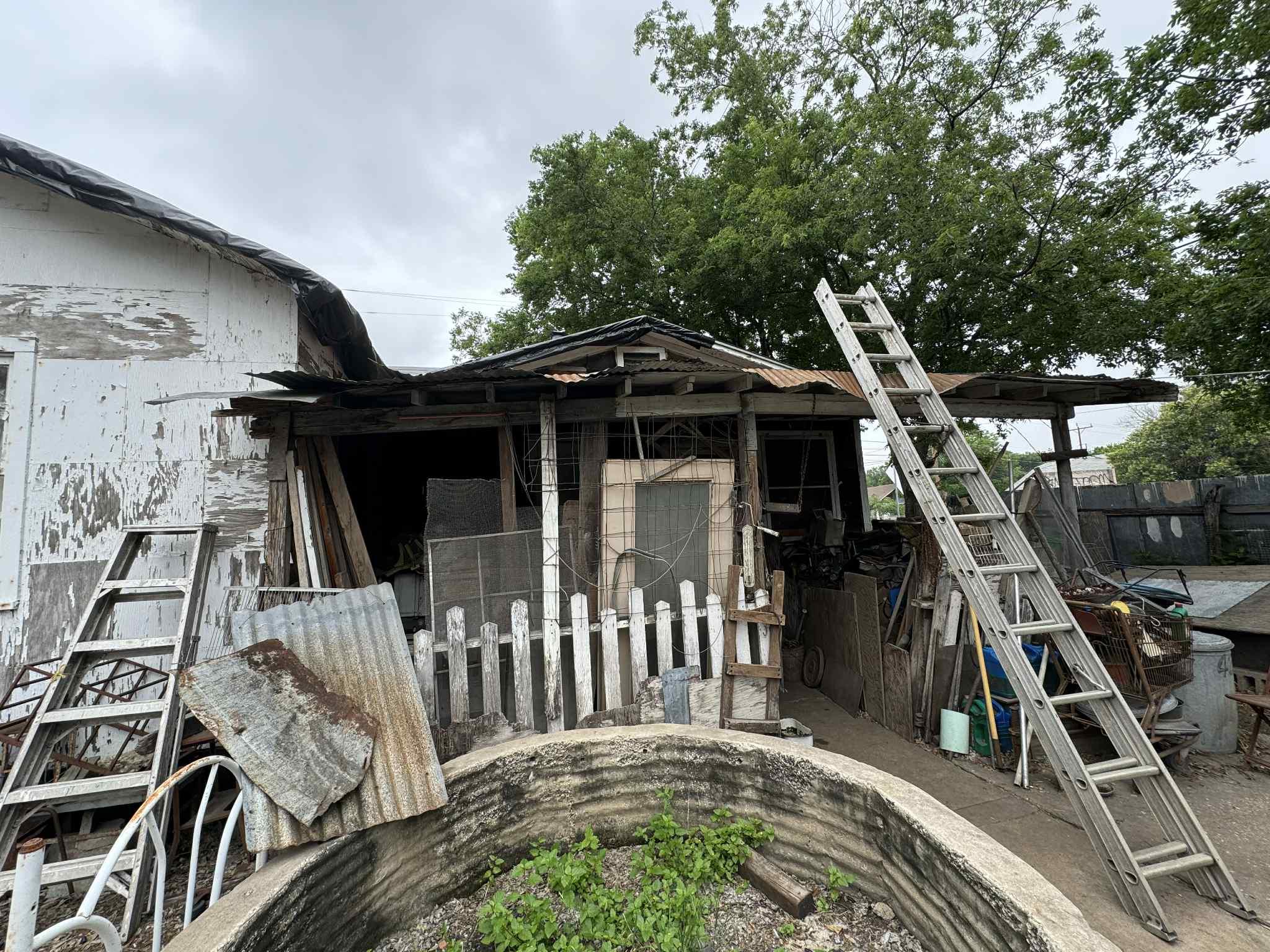 Image 17 of 22 For 428 Runnels Ave