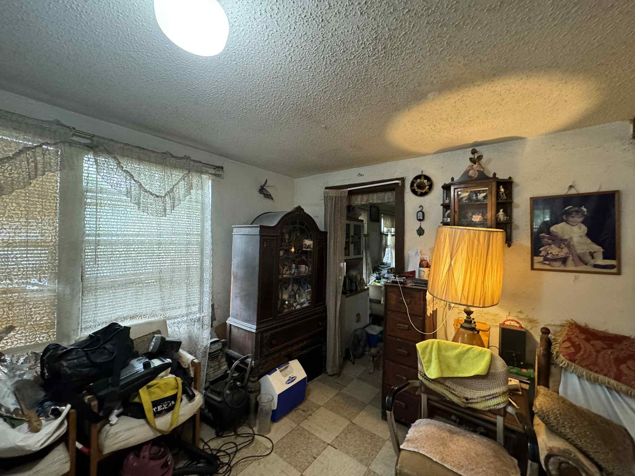 Image 6 of 22 For 428 Runnels Ave