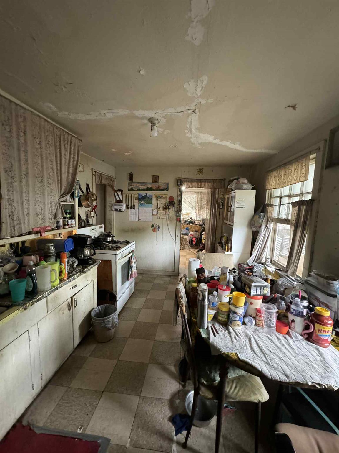 Image 7 of 22 For 428 Runnels Ave