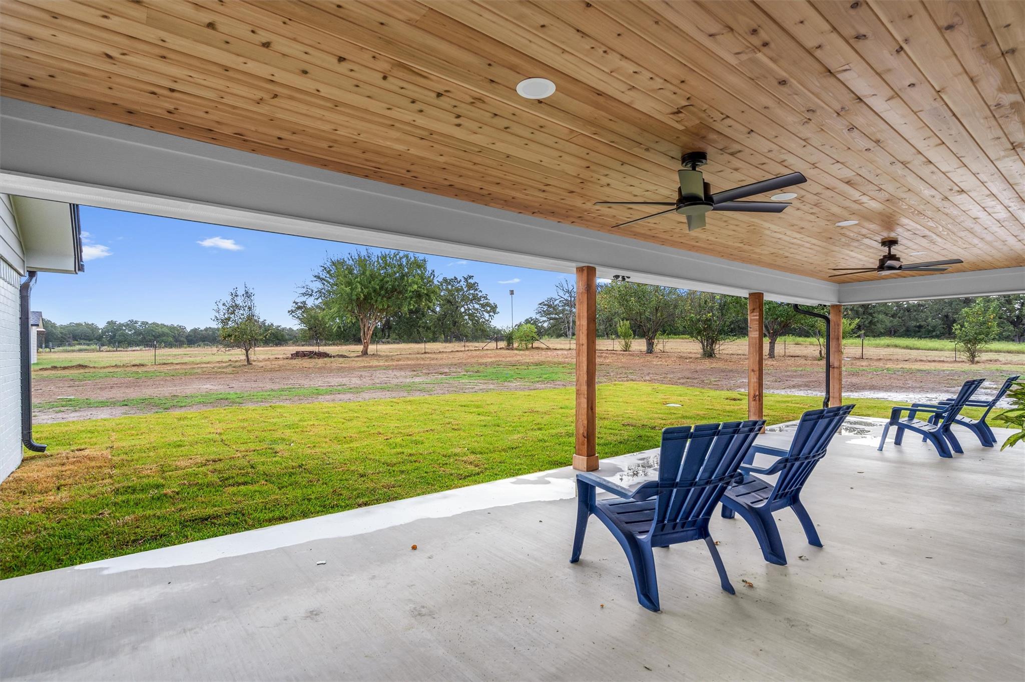 Image 33 of 40 For 1037 Western Hills Rd