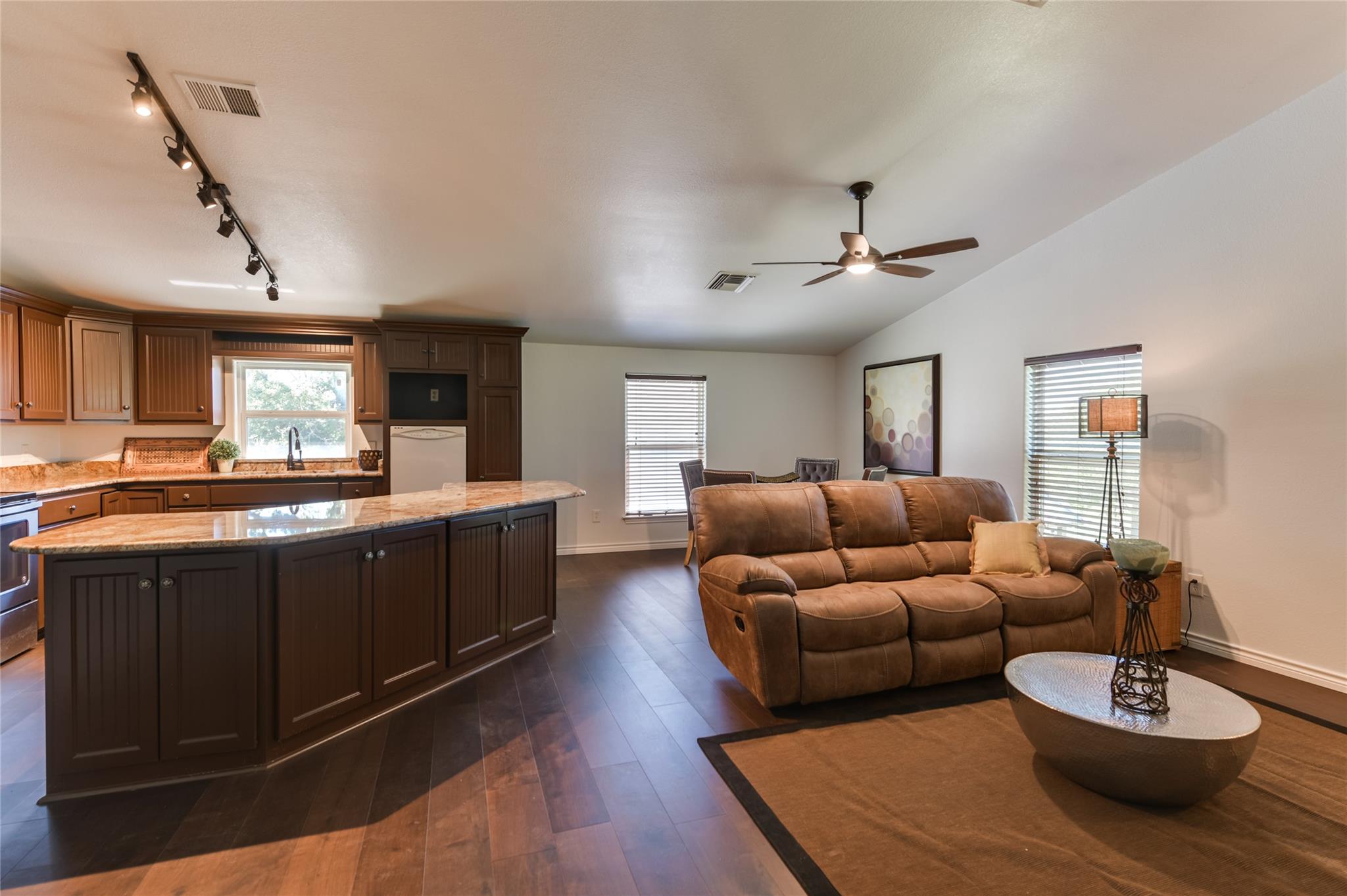 Image 23 of 40 For 0 Highway 90