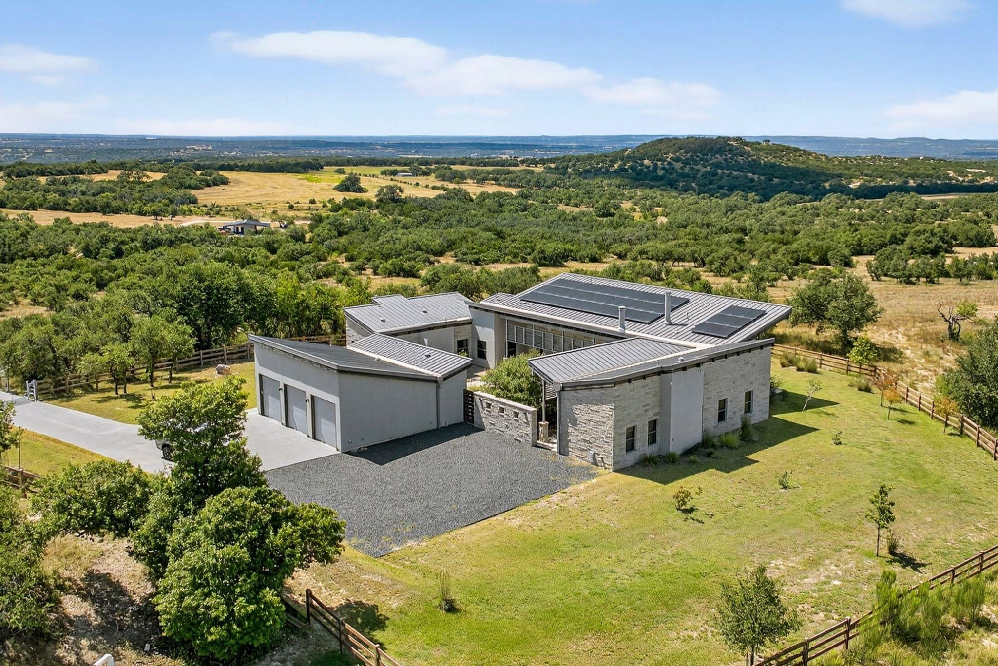 Details for 353 Agarita Way, Johnson City, TX 78636