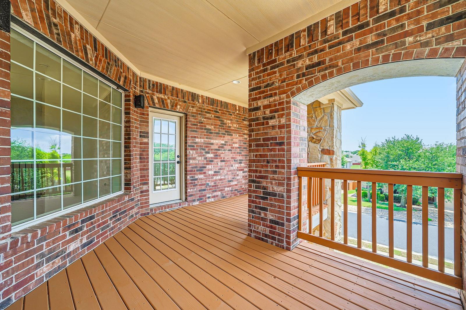 Image 27 of 29 For 9812 Whitley Bay Dr