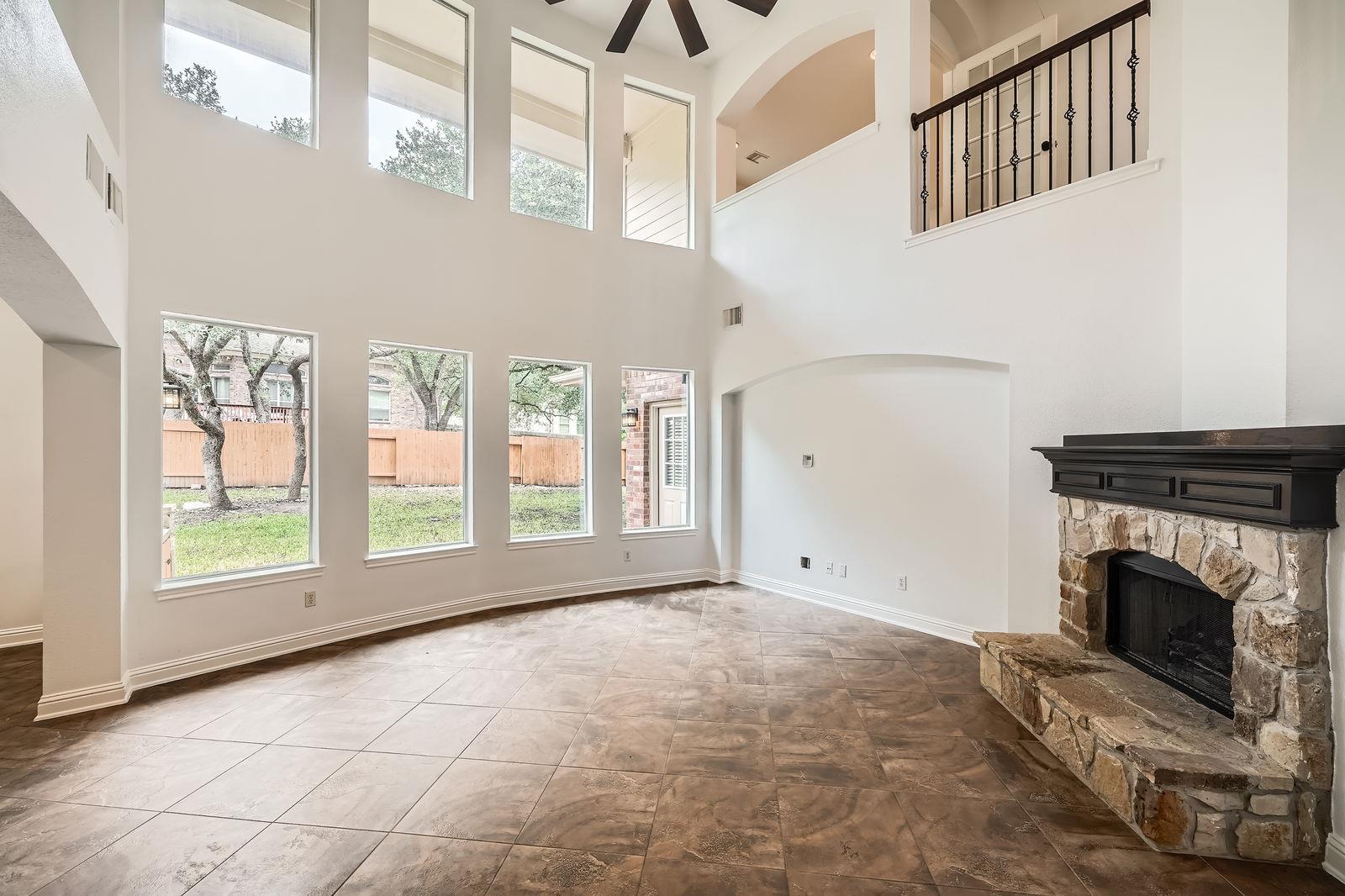 Image 7 of 29 For 9812 Whitley Bay Dr