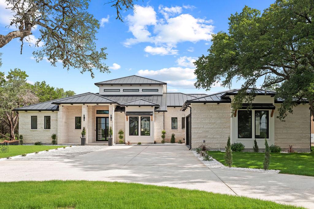 Details for 226 Bobby Clark Dr, Canyon Lake, TX 78133