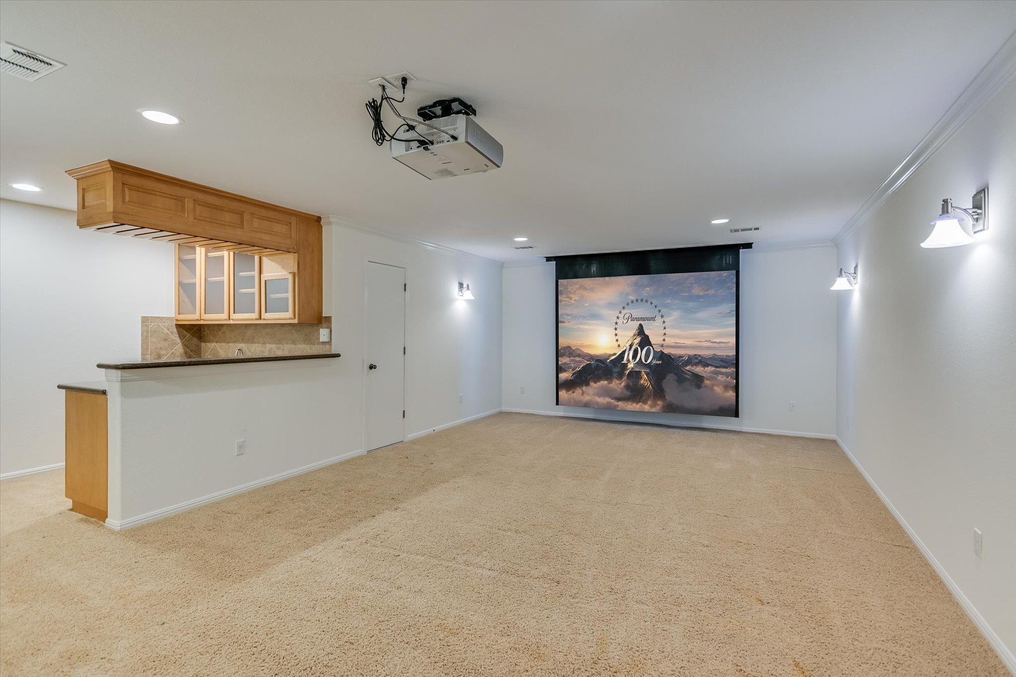 Image 20 of 39 For 17120 Northlake Hills Dr